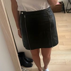 100% leather skirt